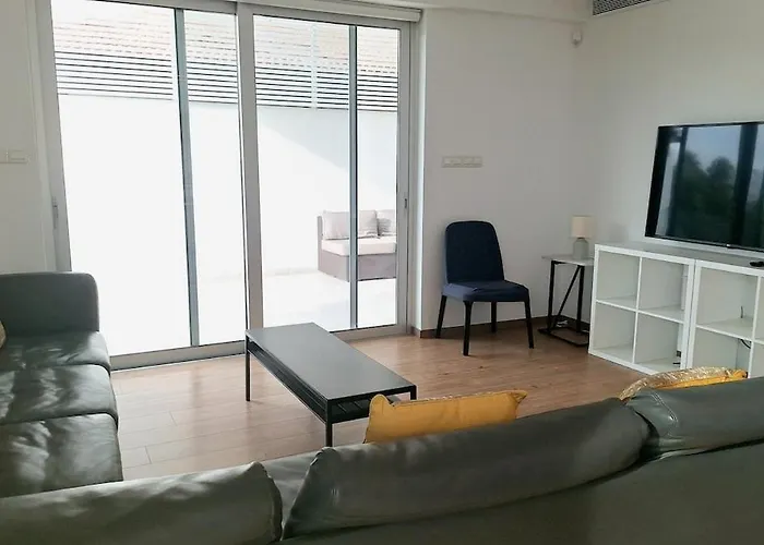 Luxury Seafront 2 Bedroom شقة ليماسول